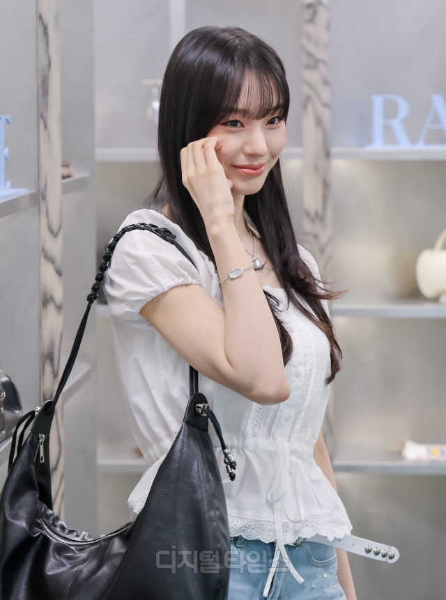 [] , ɹħ 